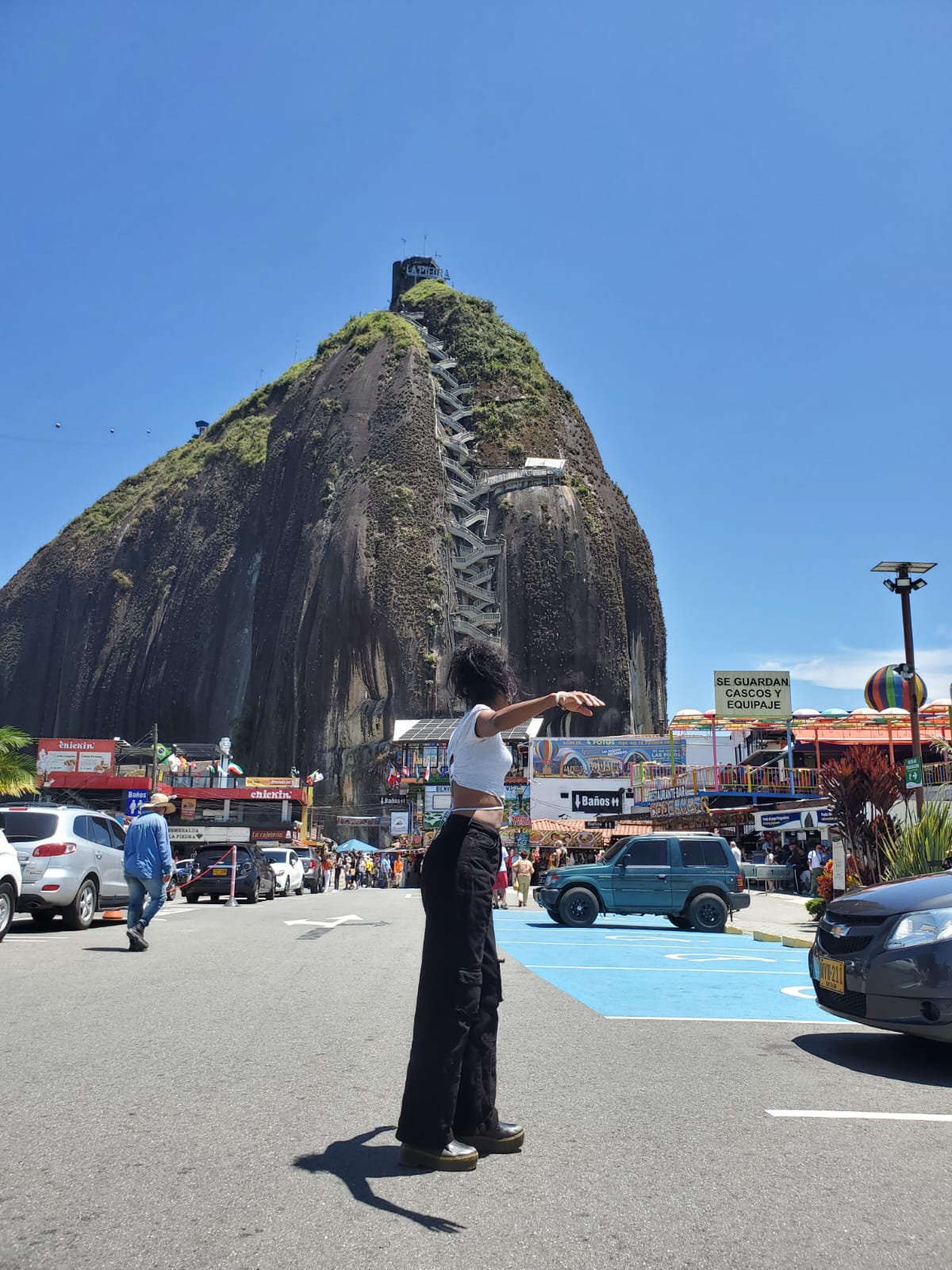 Travel Dance Image 1